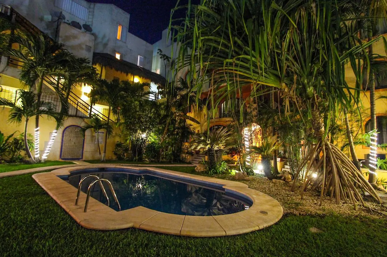 La Coccinella - B302 Villa Akumal 0*,